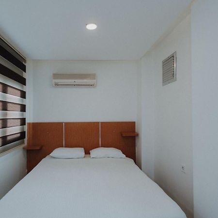 Deniz Pansiyon İzmir Ngoại thất bức ảnh